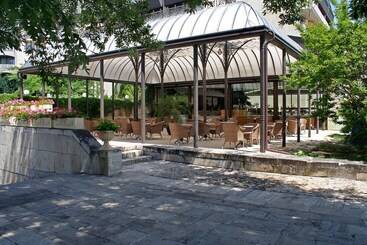 Imperial Hotel & Spa