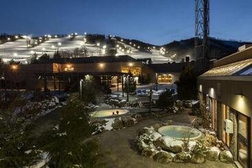Blue Mountain Resort Village Suites