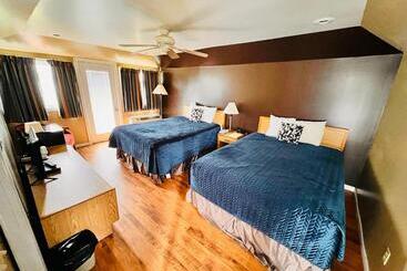 Caswell Resort