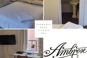 בית מלון כפרי Ambrose House & Cafe   Self Check In Guesthouse