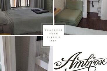 هتل Ambrose House & Cafe Self Check In Guesthouse