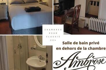 בית מלון כפרי Ambrose House & Cafe   Self Check In Guesthouse