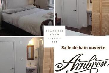בית מלון כפרי Ambrose House & Cafe   Self Check In Guesthouse