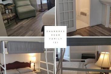 בית מלון כפרי Ambrose House & Cafe   Self Check In Guesthouse