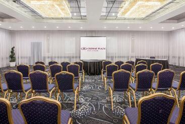 酒店 Armon Plaza Montreal Airpt, Trademark Collection By Wyndham