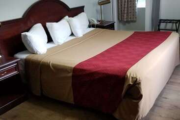 هتل Baymont By Wyndham Montreal Airport