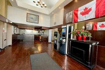 هتل Travelodge By Wyndham Winnipeg Airport