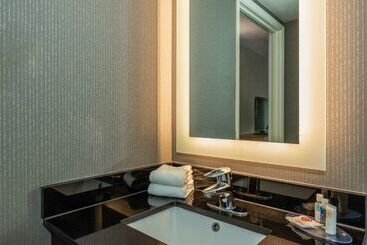هتل Comfort Inn