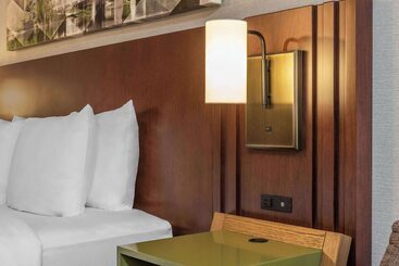 هتل Comfort Inn
