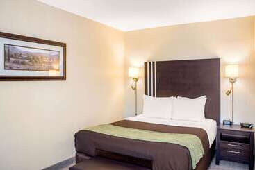 هتل Comfort Inn
