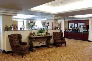 هتل Country Inn & Suites By Radisson, Toronto Mississauga, On