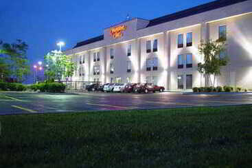 هتل Country Inn & Suites By Radisson, Toronto Mississauga, On