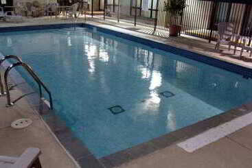هتل Country Inn & Suites By Radisson, Toronto Mississauga, On