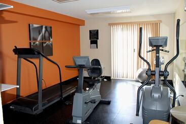 هتل Country Inn & Suites By Radisson, Winnipeg, Mb
