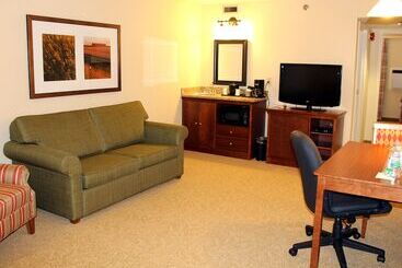 هتل Country Inn & Suites By Radisson, Winnipeg, Mb