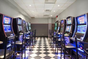 هتل Days Inn By Wyndham Estevan