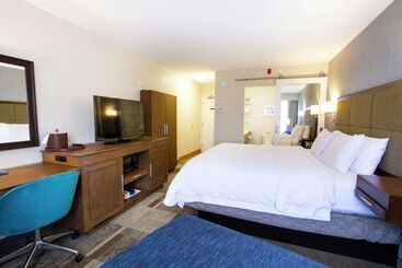 هتل Hampton Inn By Hilton Vancouver Airport/richmond