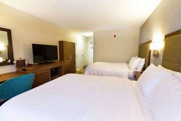 هتل Hampton Inn By Hilton Vancouver Airport/richmond