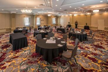 هتل Holiday Inn Conference Centre Edmonton South, An Ihg