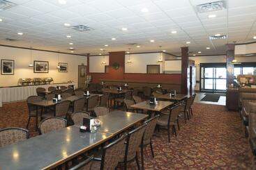 هتل Days Inn By Wyndham Drayton Valley