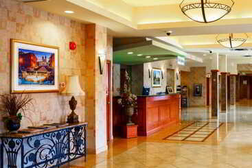 هتل Auberge Royal Versailles