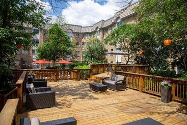 هتل Staybridge Suites Toronto   Vaughan South By Ihg