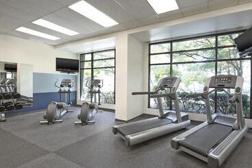 Grand Park Hotel Vancouver Airport, Ascend Hotel Collection