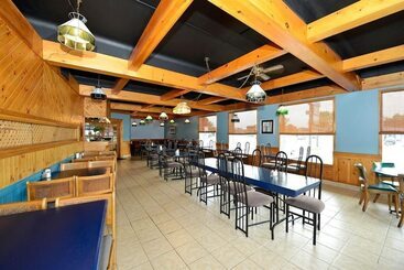 مُتل Travelers Inn