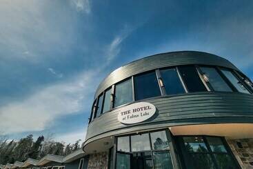 منتجع The Hotel At Falcon Lake