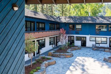The Dorothy Motel