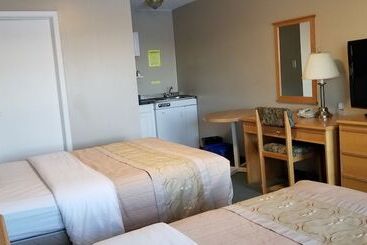 Athabasca Lodge Motel