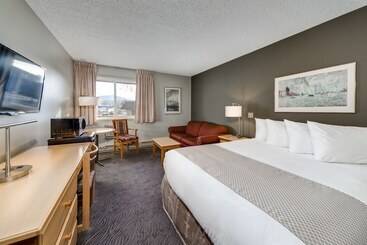 Heritage Inn Hotel & Convention Centre   Cranbrook