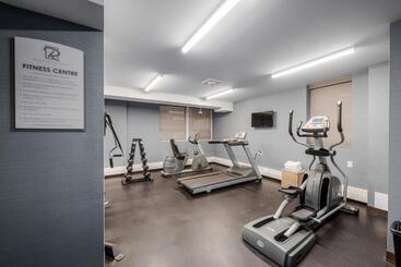 Coast Calgary Downtown Hotel & Suites By Apa