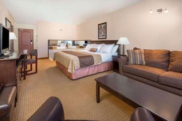 فندق Gold Circle Inn
