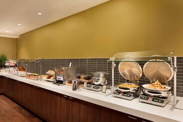 هتل Hilton Vancouver Airport