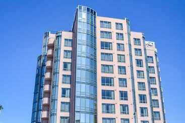 هتل Hilton Vancouver Airport