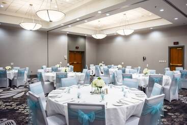 هتل Hilton Vancouver Airport
