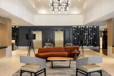 هتل Hilton Vancouver Airport
