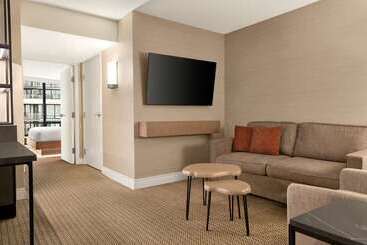 هتل Hilton Vancouver Airport