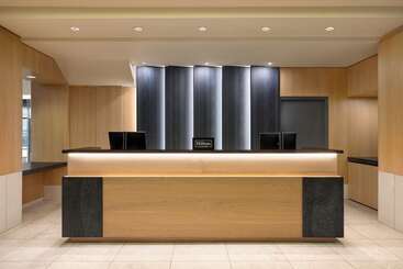 هتل Hilton Vancouver Airport