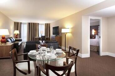 هتل Hôtel Le Cantlie Suites