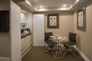 هتل Hôtel Le Cantlie Suites