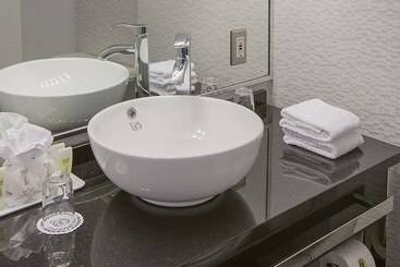 هتل Hôtel Le Cantlie Suites