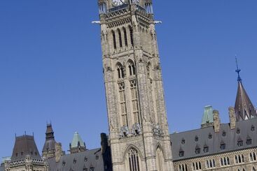 Les Suites Hotel Ottawa