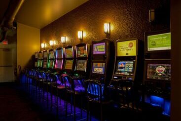 هتل Morden Motor Inn