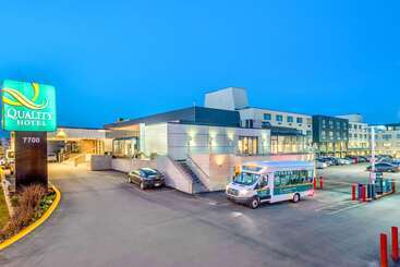 Quality Hotel Dorval Aeroport