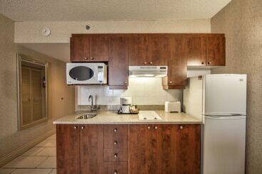 Radisson Hotel Montreal Airport