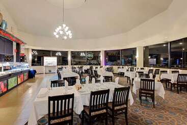 هتل Ramada By Wyndham Kamloops