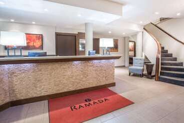 هتل Ramada By Wyndham Kamloops
