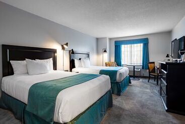 هتل Ramada By Wyndham Surrey/langley
